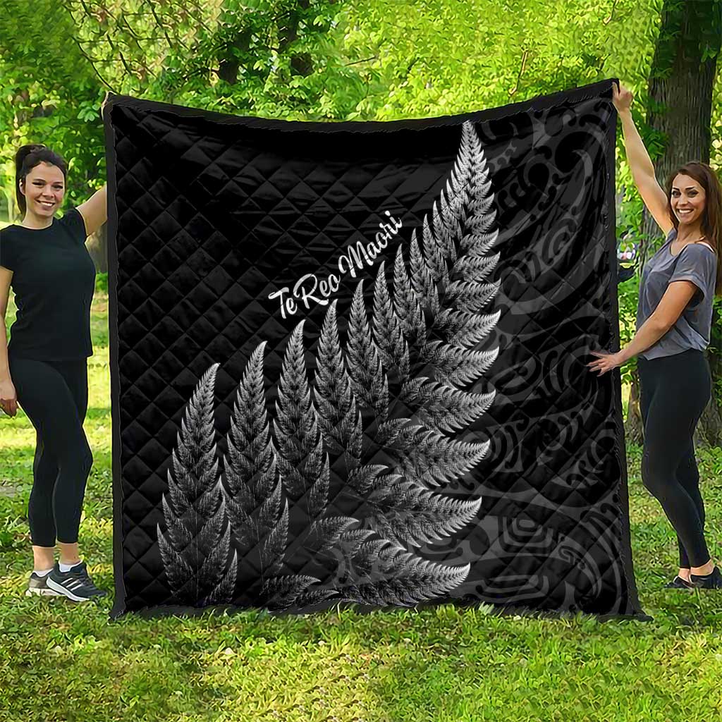 New Zealand Te Reo Mori Quilt Simple Black Fern LT9 - Polynesian Pride