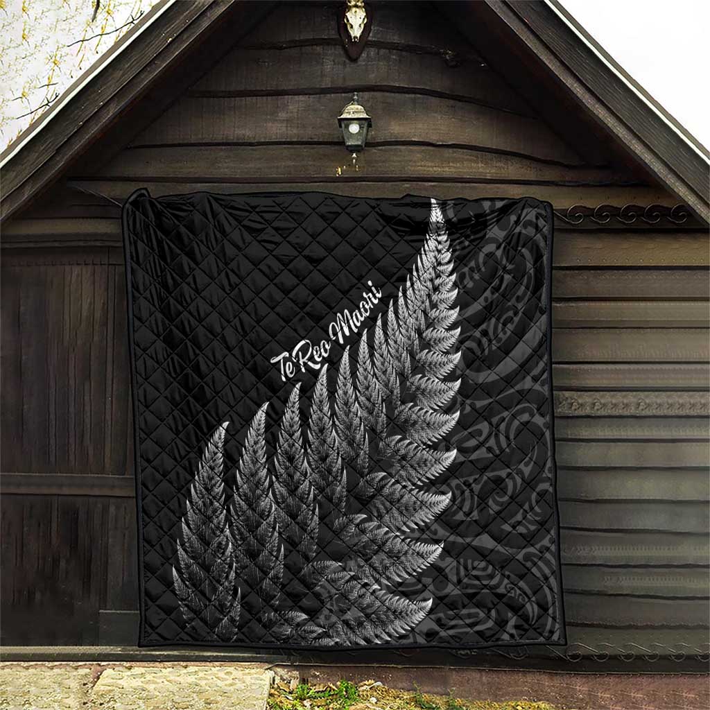 New Zealand Te Reo Mori Quilt Simple Black Fern LT9 - Polynesian Pride
