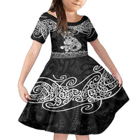 Te Reo Maori Tiki Inspired Art Family Matching Tank Maxi Dress and Hawaiian Shirt