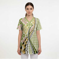 Aloha Vintage Palaka Floral Hawaiian Quilt Scrub Top Omaomao Motif - Polynesian Pride