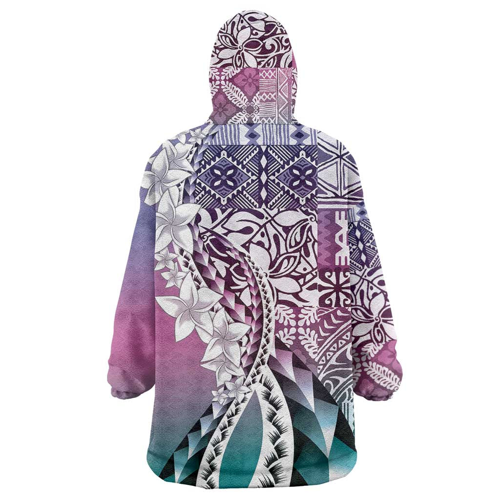 Aloha Vintage Plumeria Hawaiian Tapa Pattern Wearable Blanket Hoodie Gradient Hawaiian Tapa Pattern - Polynesian Pride