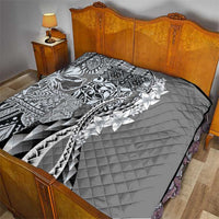 Aloha Vintage Plumeria Hawaiian Tapa Pattern Quilt Gray Hawaiian Tapa Pattern - Polynesian Pride