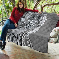 Aloha Vintage Plumeria Hawaiian Tapa Pattern Quilt Gray Hawaiian Tapa Pattern - Polynesian Pride