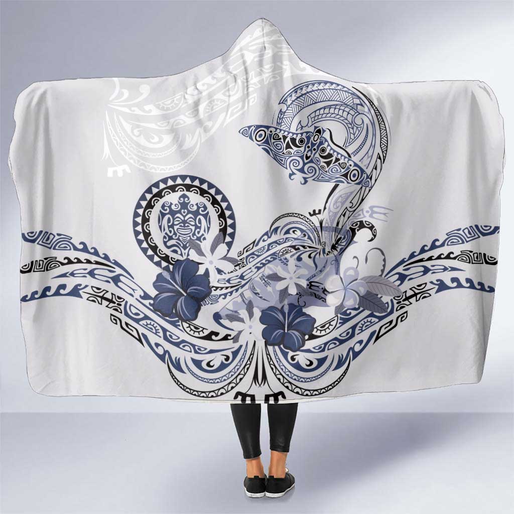 Polynesian Manta Ray Hooded Blanket Blue Floral Turtle Tattoo - Polynesian Pride