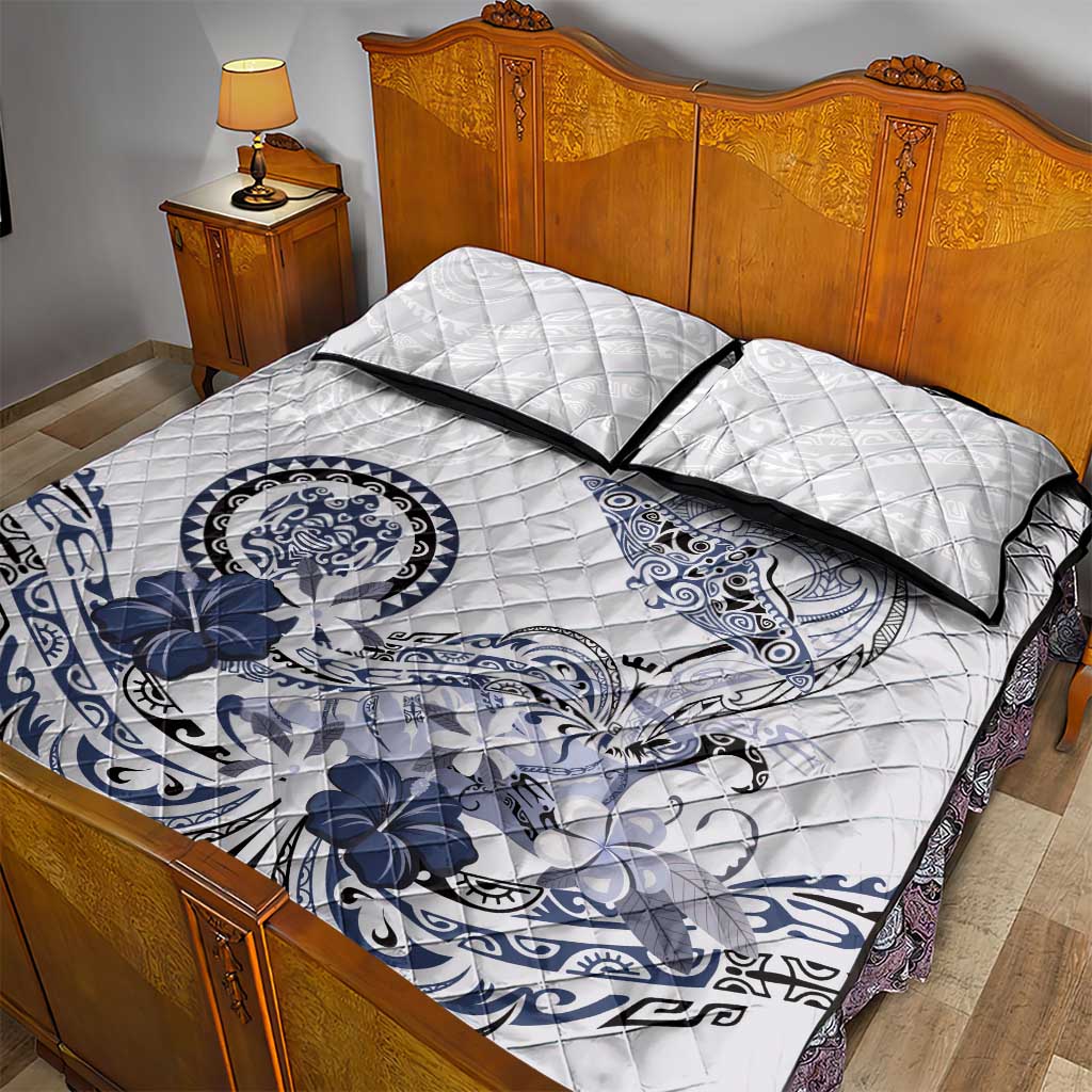 Polynesian Manta Ray Quilt Bed Set Blue Floral Turtle Tattoo - Polynesian Pride