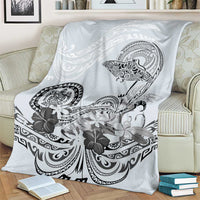 Polynesian Manta Ray Blanket Gray Floral Turtle Tattoo - Polynesian Pride