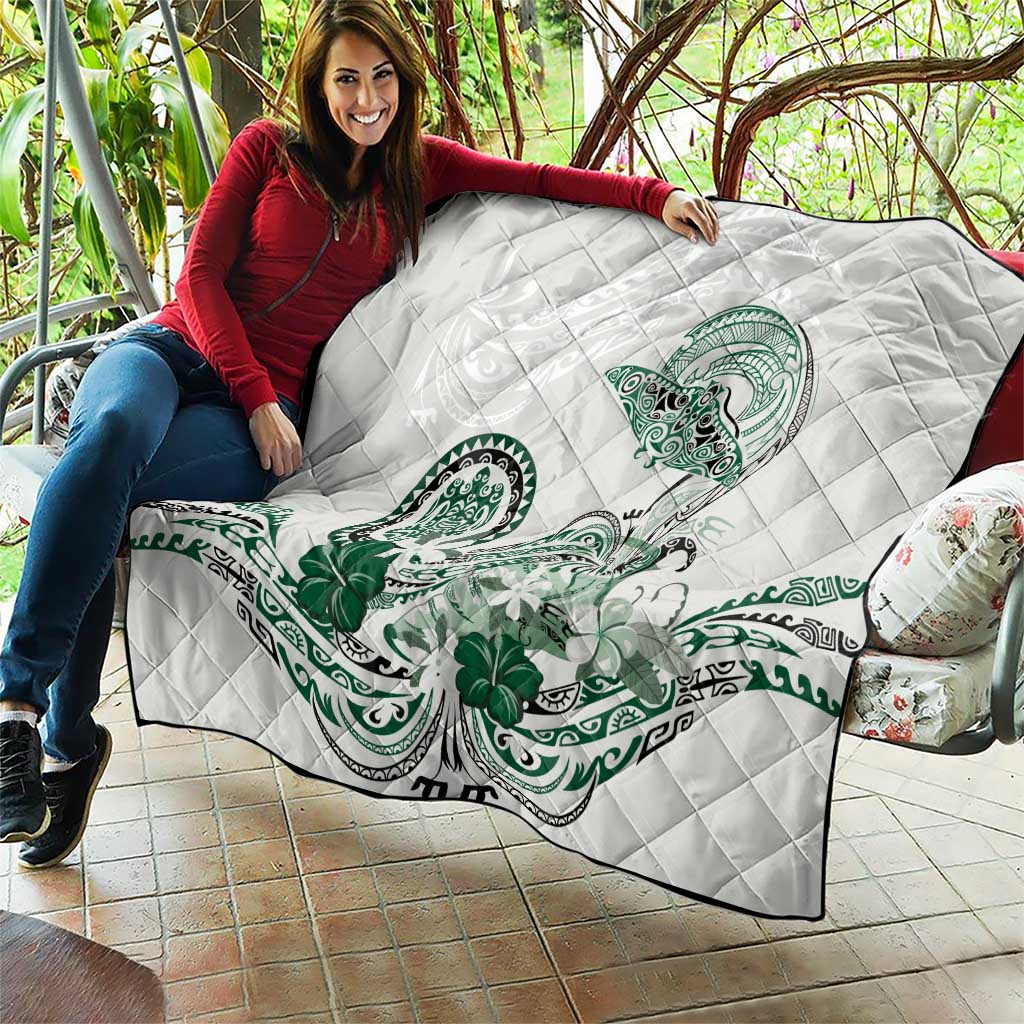 Polynesian Manta Ray Quilt Green Floral Turtle Tattoo - Polynesian Pride