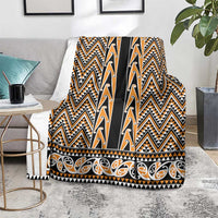 New Zealand Maori Niho Taniwha Blanket Karaka Mangopare and Puhoro Pattern