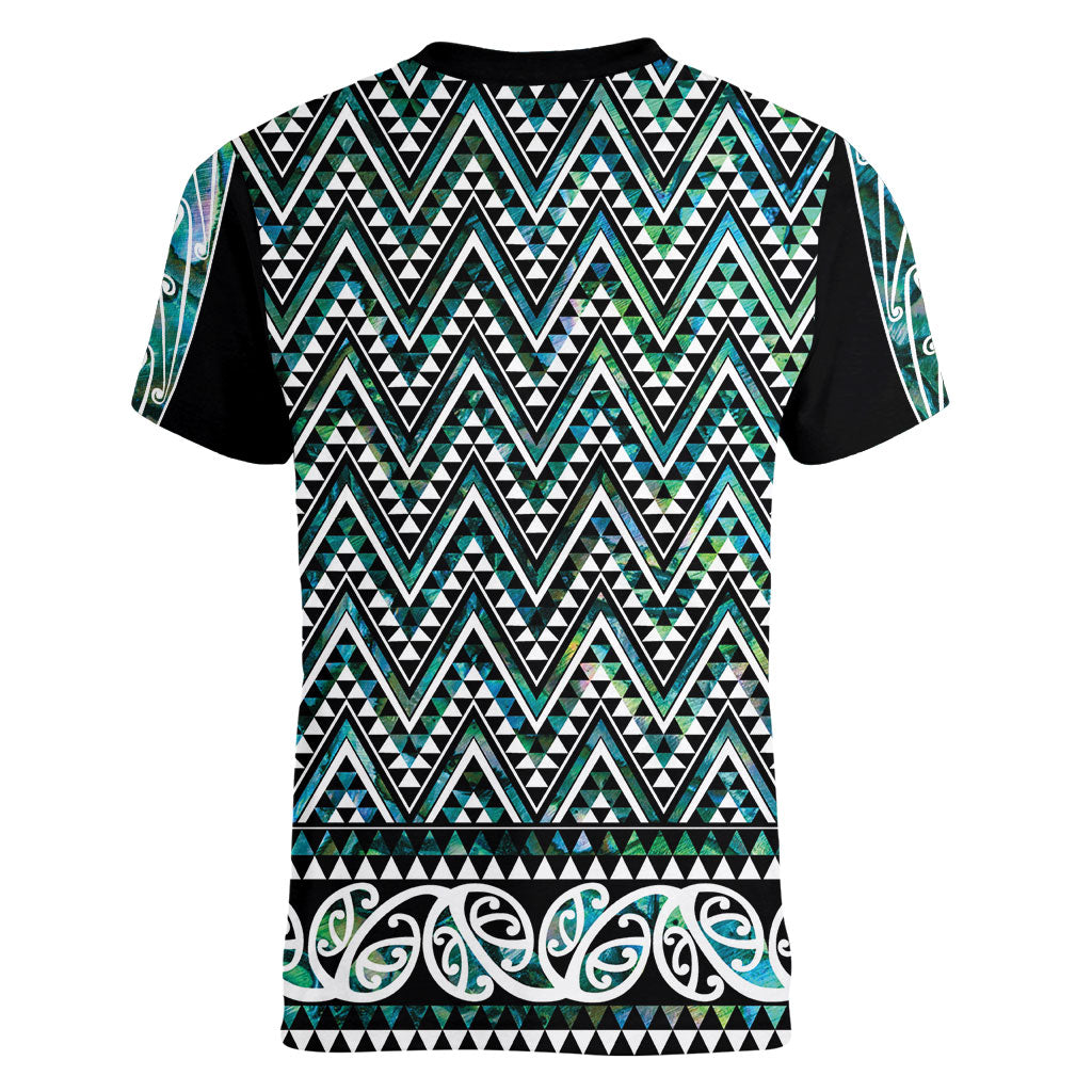 New Zealand Maori Niho Taniwha Women V-Neck T-Shirt Papua Shell - Mangopare Puhoro Pattern