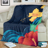 Polynesian Hibiscus Flower Waves Pattern Blanket