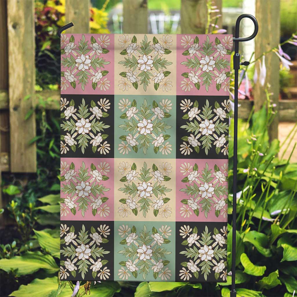 Seamless Pattern Maile and Pikake Lei Garden Flag Squares Maile Leaf - Polynesian Pride