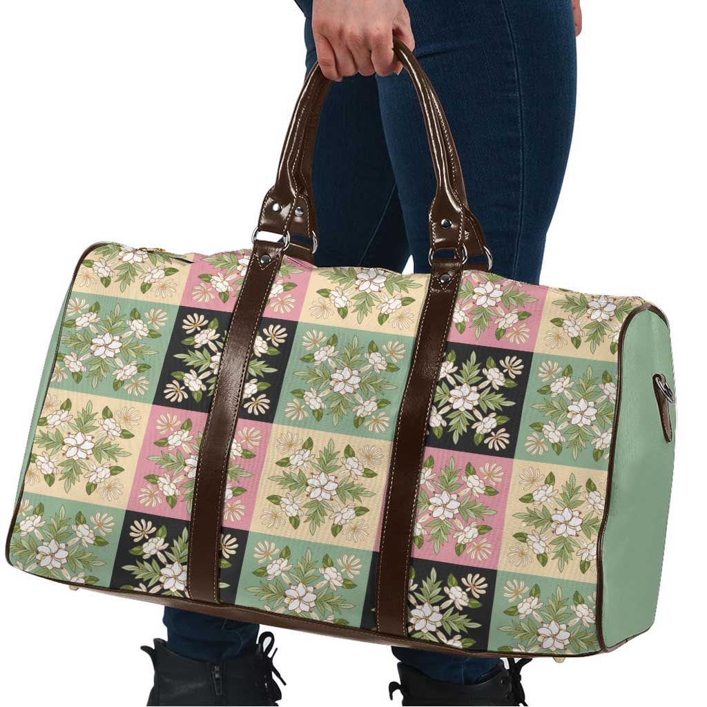 Seamless Pattern Maile and Pikake Lei Travel Bag Squares Maile Leaf - Polynesian Pride