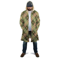 Seamless Pattern Puakenikeni and Kalo Cloak - Polynesian Pride