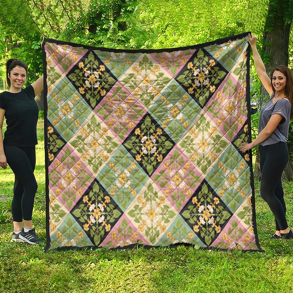Seamless Pattern Puakenikeni and Kalo Quilt LT9 - Polynesian Pride