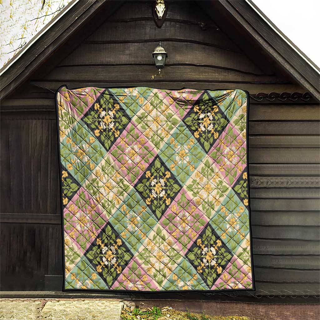 Seamless Pattern Puakenikeni and Kalo Quilt LT9 - Polynesian Pride