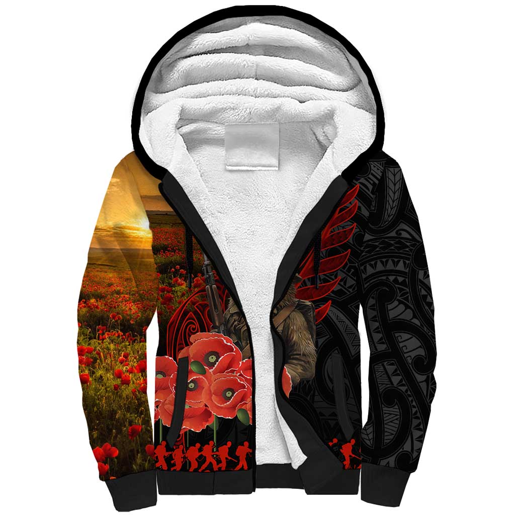 Maori Kiwi Soldier Fern Tattoo ANZAC Day Sherpa Hoodie Lest We Forget