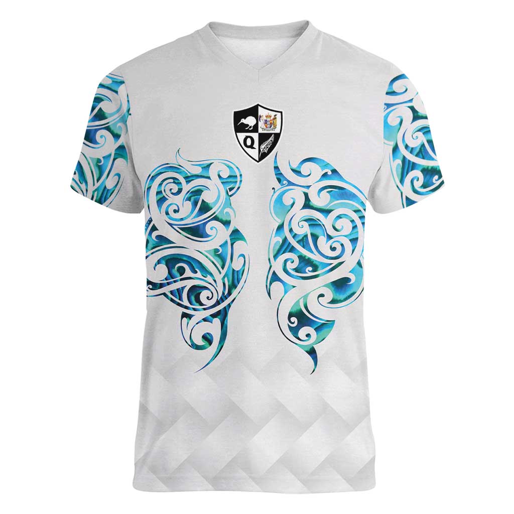 Queensland Maori Kiwi Personalised Women V-Neck T-Shirt Ma Kakariki Papua Shell Maori Tribal Tattoo