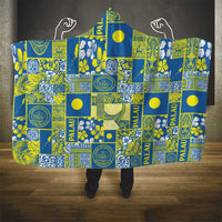 Palau Ungil Kurismas Hooded Blanket Pacific Patchwork Xmas Vibes - Polynesian Pride