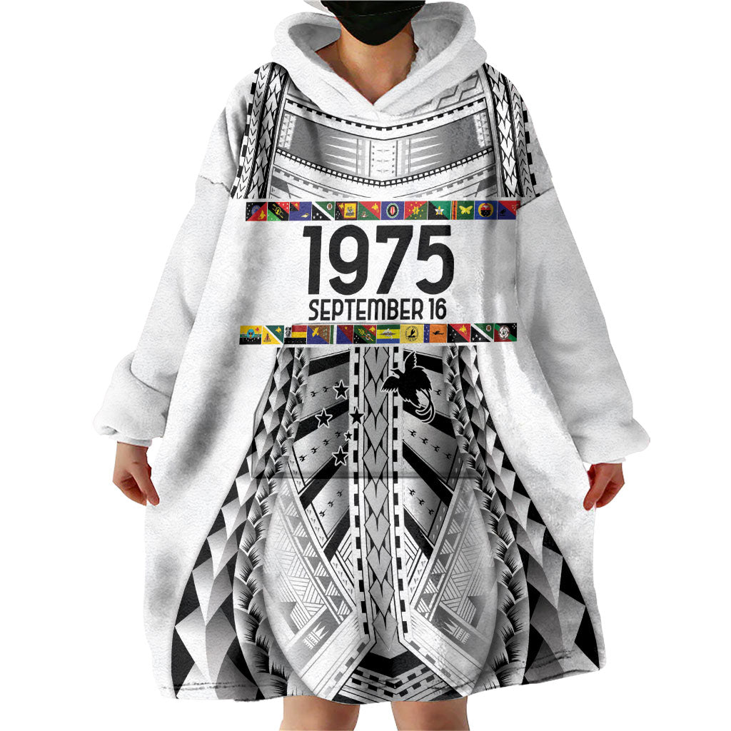 Independen Stet bilong Papua Niugini 1975 Wearable Blanket Hoodie White Tribal Papua New Guinea Province Flag LT9 - Polynesian Pride