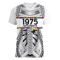 Independen Stet bilong Papua Niugini 1975 Women V-Neck T-Shirt White Tribal Papua New Guinea Province Flag LT9 Female White - Polynesian Pride