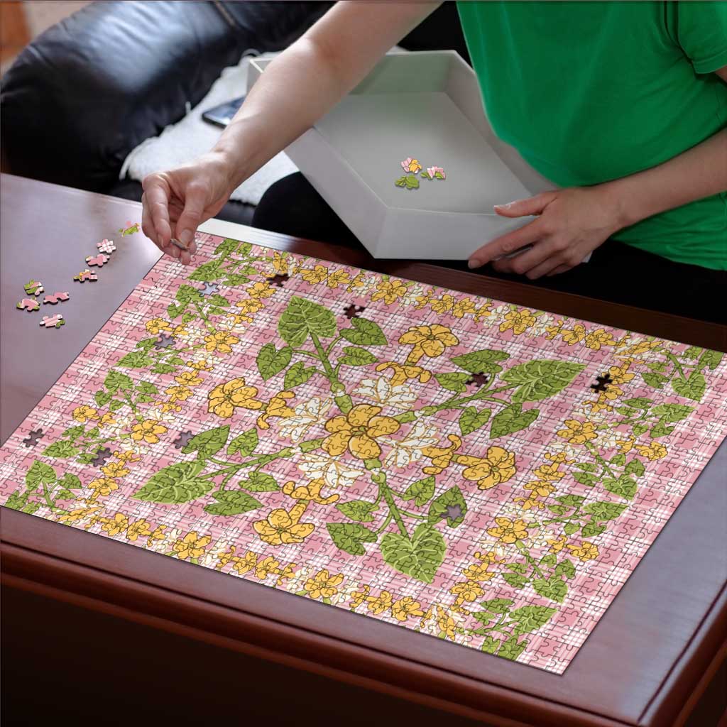 Squares Puakenikeni and Kalo Puzzle Pink Palaka Hawaiian Quilt Pattern - Polynesian Pride