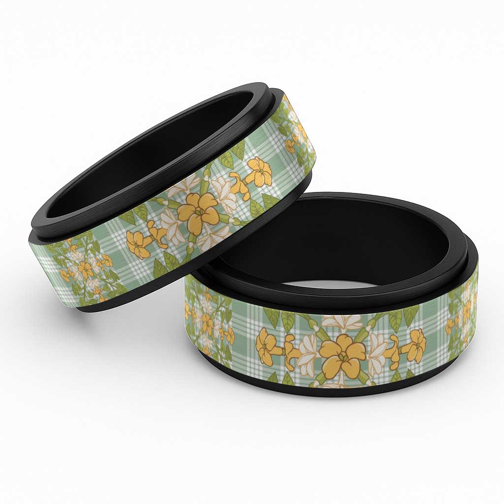 Squares Puakenikeni and Kalo Spinner Ring Turquoise Palaka Hawaiian Quilt Pattern - Polynesian Pride