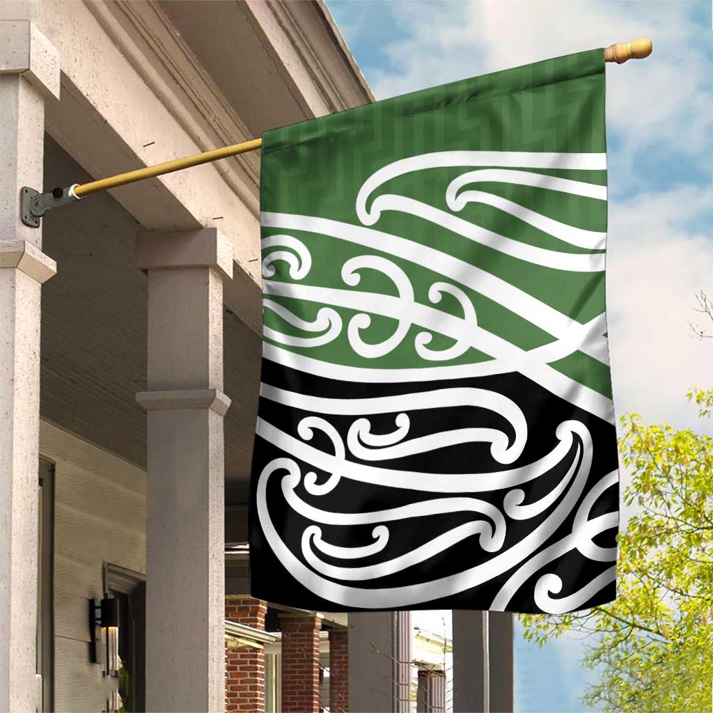 Green Fern New Zealand Kowhai Ngutukak Garden Flag - Polynesian Pride