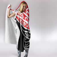 All Red New Zealand Kowhai Ngutukak Hooded Blanket LT9 - Polynesian Pride
