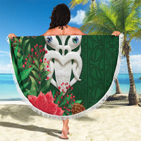 Maori Wheku Meri Kirihimete Personalised Beach Blanket All Green Indigenous Maori Motif - Polynesian Pride