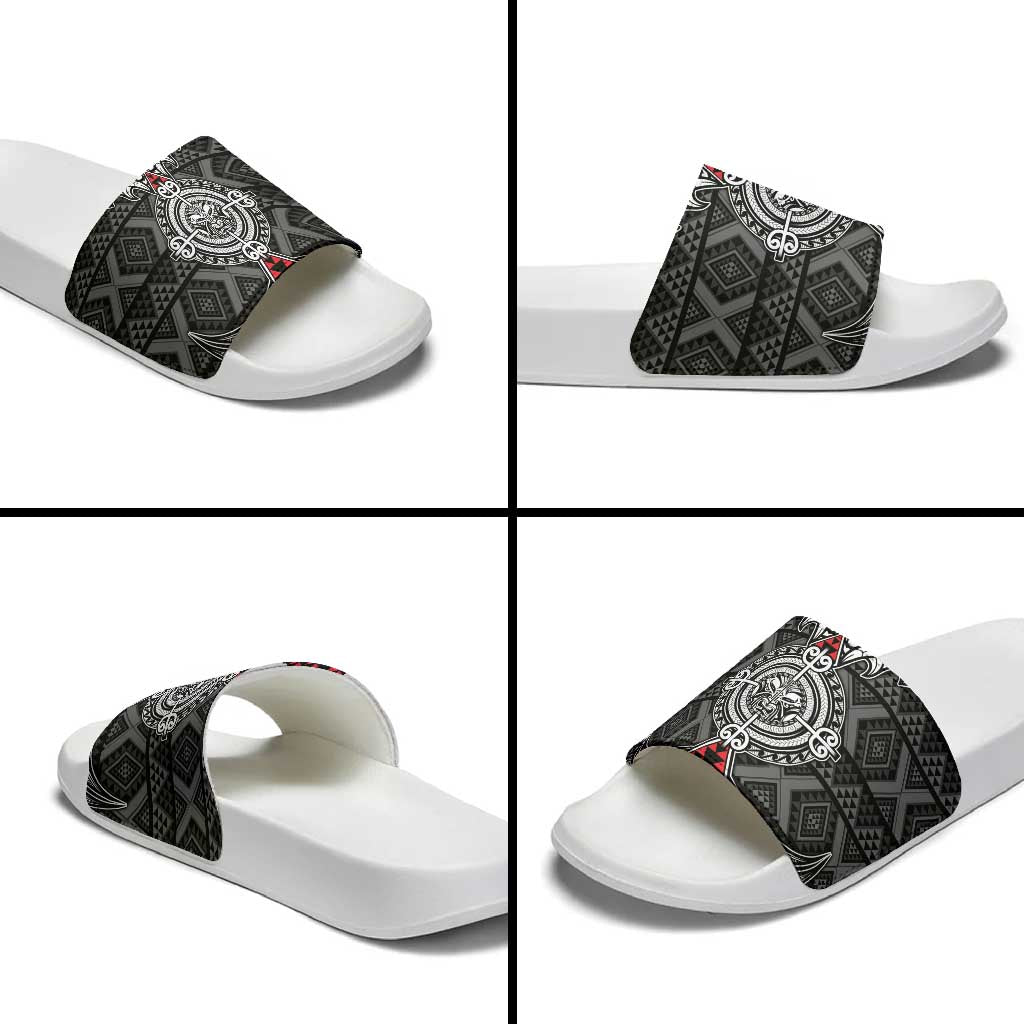 Black Aotearoa Taniko Motif Slide Sandals Vintage Maori New Zealand Tribal Art Pattern - Polynesian Pride