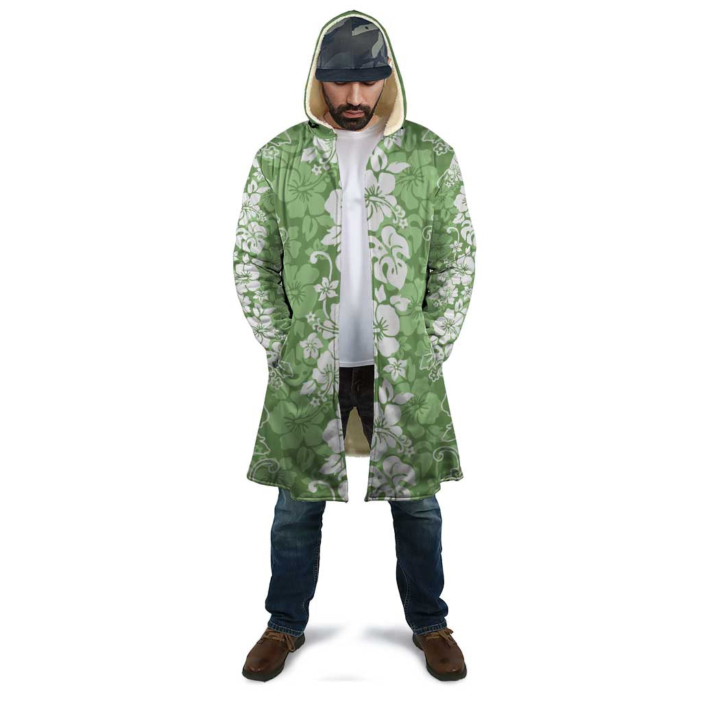 Hawaiian Lei Day Cloak Green Hibiscus Flowers Lei Art - Polynesian Pride