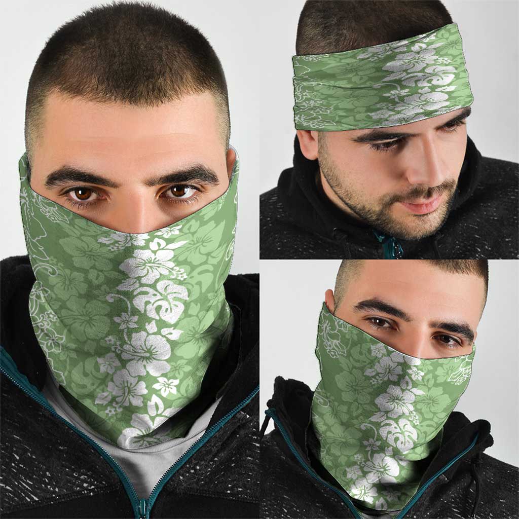 Hawaiian Lei Day Neck Gaiter Green Hibiscus Flowers Lei Art - Polynesian Pride