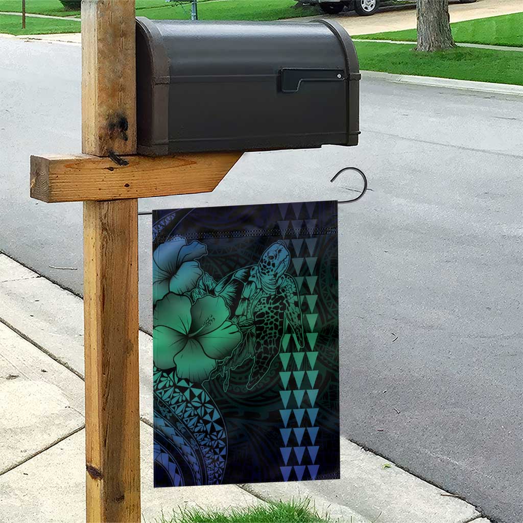 Hawaiian Sea Turtle Garden Flag Blue Hibiscus Flowers and Kakau Pattern