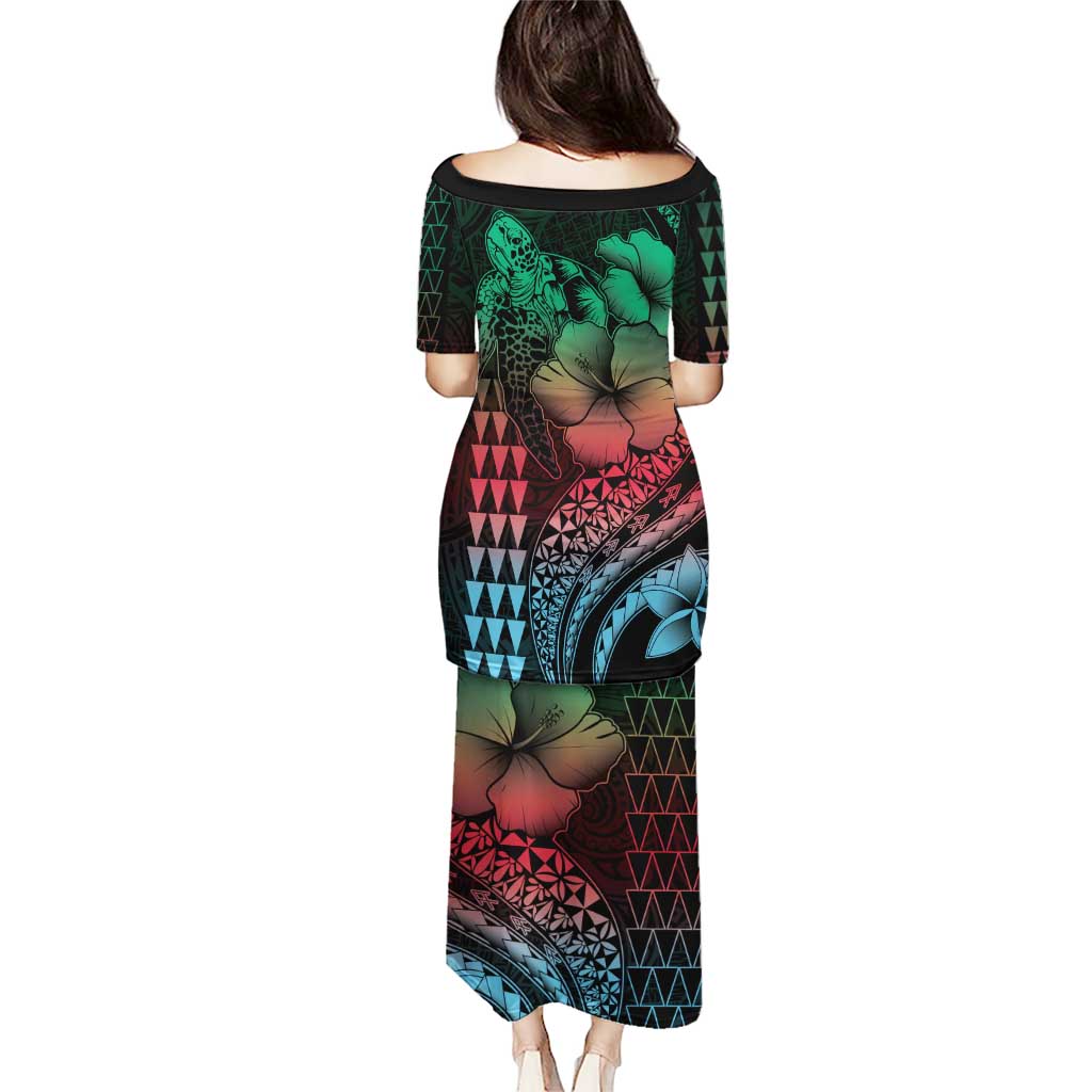 Hawaiian Sea Turtle Puletasi Green Hibiscus Flowers and Kakau Pattern