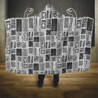 Vintage Aloha Block Quilt Hooded Blanket Black Inspired Lei Motifs LT9 - Polynesian Pride