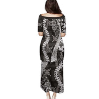 Hawaii Puakenikeni and Maile Lei Family Matching Puletasi and Hawaiian Shirt Black Japanese Wave Style - Polynesian Pride