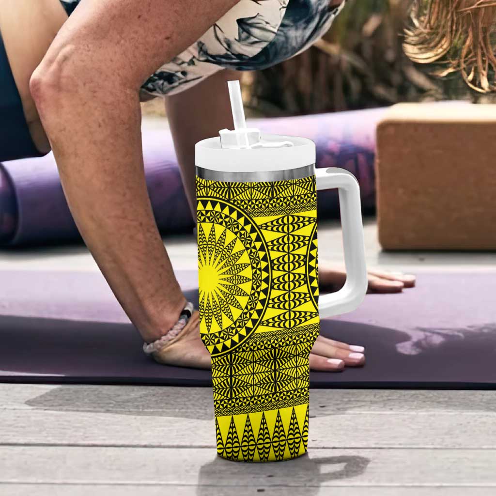 All Yellow Tonga Malo e lelei Tumbler With Handle Vintage Ngatu Tribal Pattern - Polynesian Pride