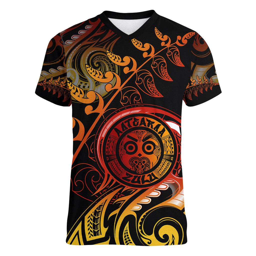 New Zealand Women V Neck T Shirt Aotearoa Wisdom Face Maori Fern Tattoo Arty LT9 Female Reggae - Polynesian Pride