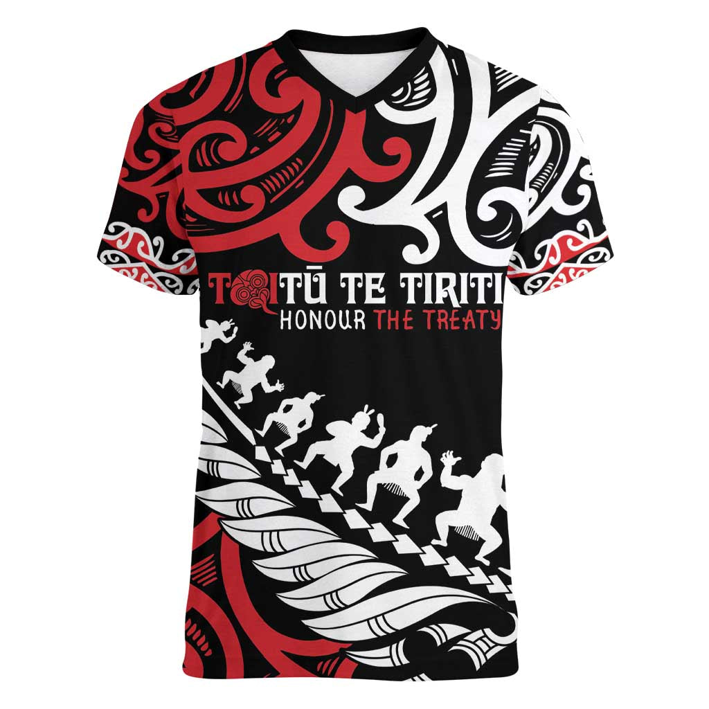 Honour The Treaty New Zealand Personalised Women V-Neck T-Shirt Toitu Te Tiriti Half Fern with Haka dance LT9 Female Black - Polynesian Pride