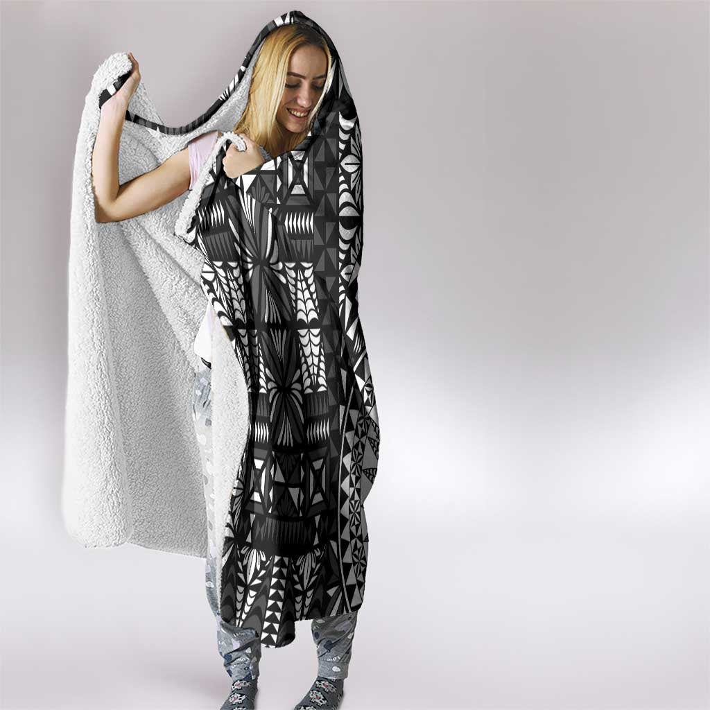 Black Tongan Ngatu Fonulei Pattern Hooded Blanket