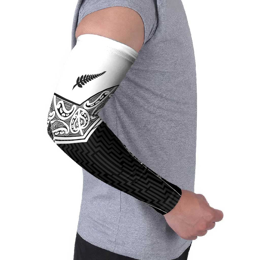 New Zealand Black Fern Custom Arm Sleeves Maori Tukutuku Black-white Motif - Polynesian Pride