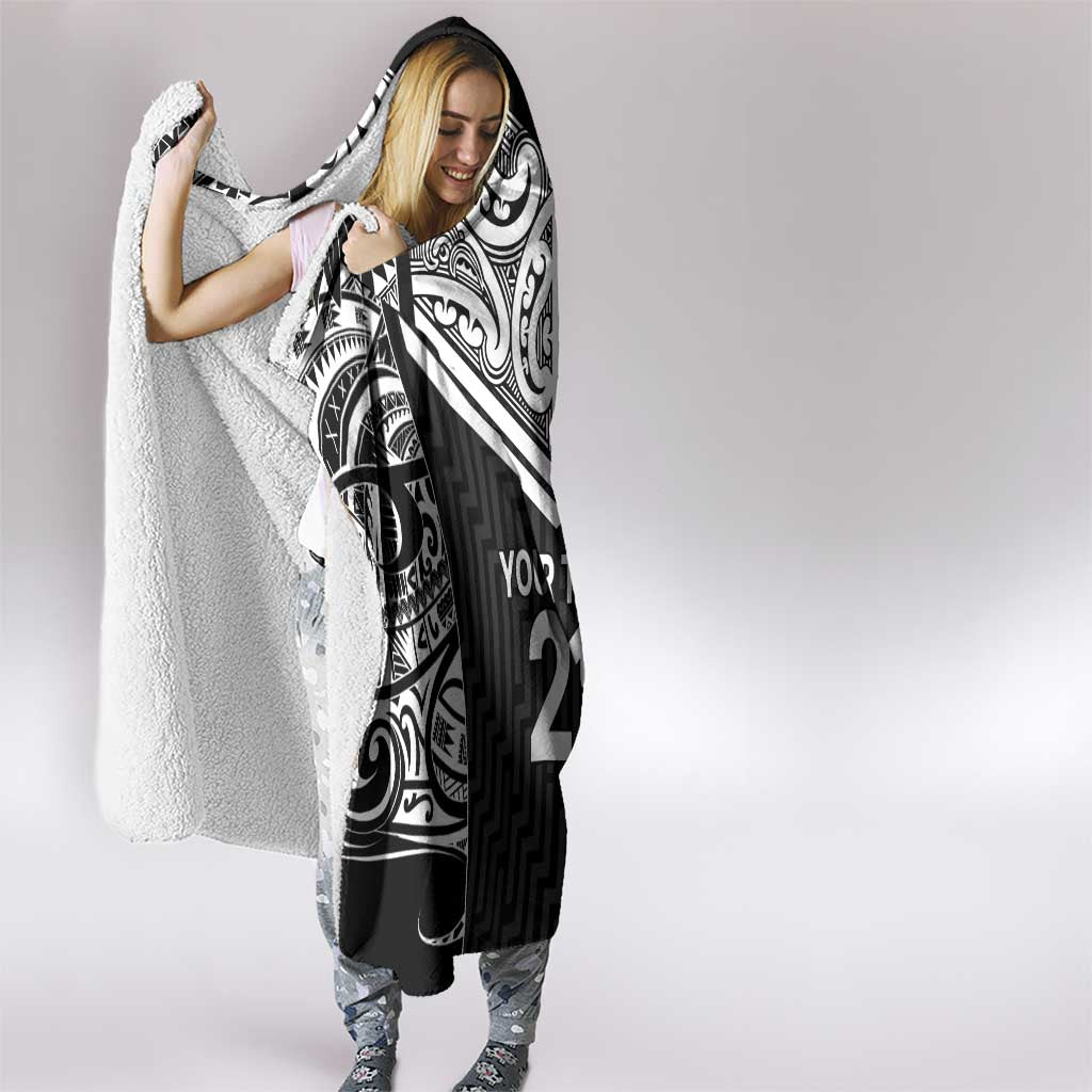 New Zealand Black Fern Custom Hooded Blanket Maori Tukutuku Black-white Motif