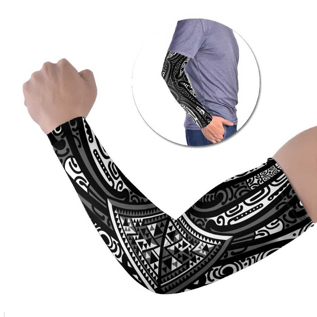 New Zealand Maori Taniko Arm Sleeves Black Kowhaiwhai Puhoro - Polynesian Pride
