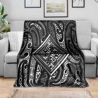 New Zealand Maori Taniko Blanket Black Kowhaiwhai Puhoro