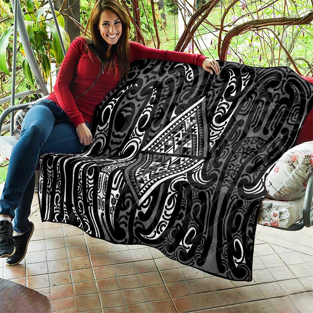 New Zealand Maori Taniko Quilt Black Kowhaiwhai Puhoro
