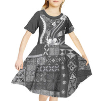 Samoa Siapo Tribal Pattern Kid Short Sleeve Dress Light Gray Polynesian Plumeria Tapa Motif