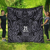 Custom New Zealand Taiaha Maori Quilt Minimalist Silver Fern All Black - Polynesian Pride