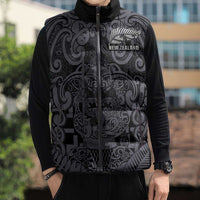 Custom New Zealand Taiaha Maori Sleeveless Puffer Jacket Minimalist Silver Fern All Black - Polynesian Pride