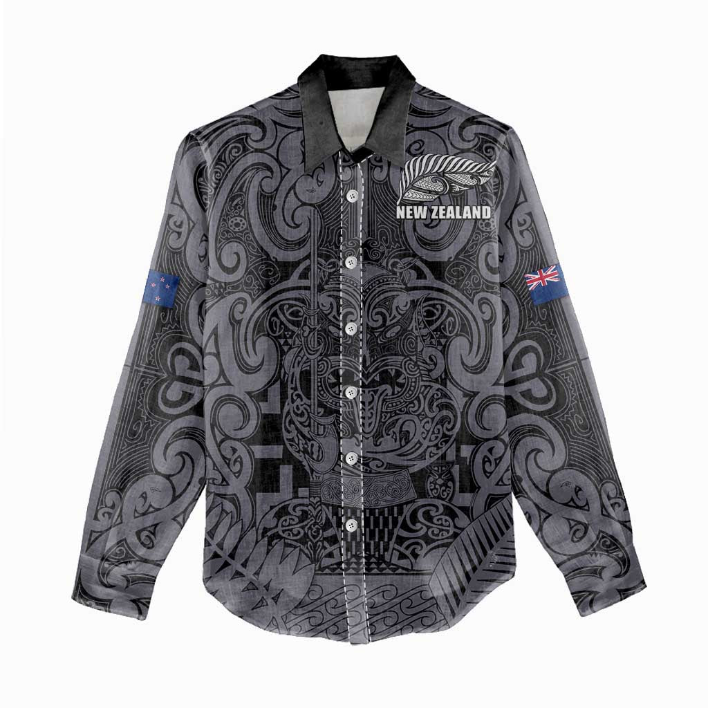 Custom New Zealand Taiaha Maori Women Casual Shirt Minimalist Silver Fern All Black - Polynesian Pride