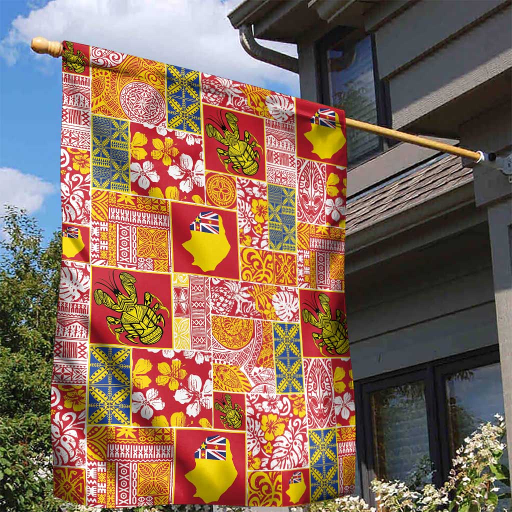 Niue Monuina e Kilisimasi Garden Flag Pacific Patchwork Xmas Vibes - Polynesian Pride